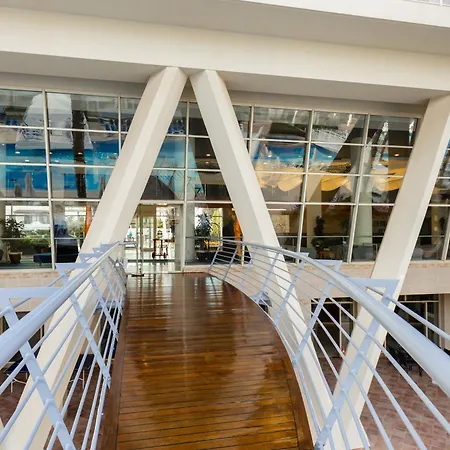 La Blanche & Resort 5*