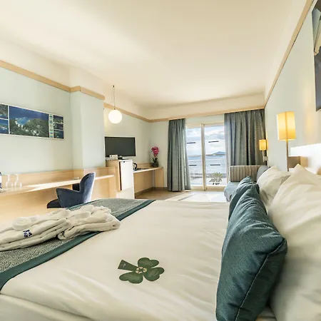 La Blanche & Semesteranläggning (resort) 5*