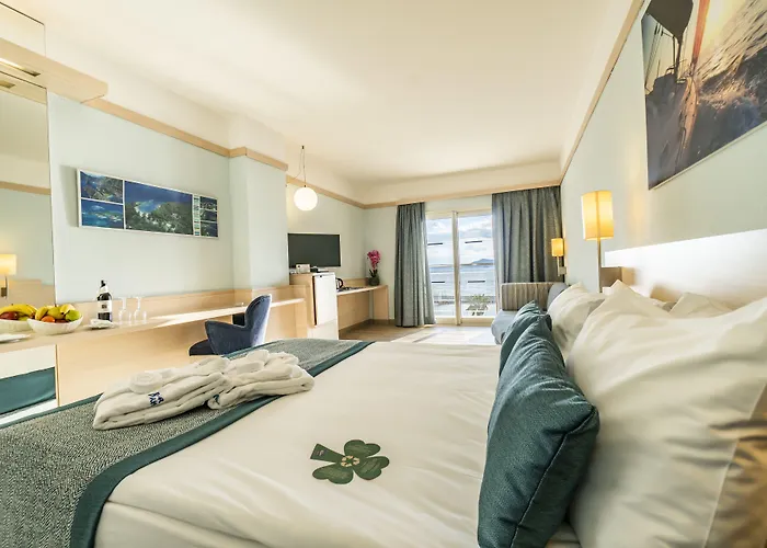 La Blanche & Semesteranläggning (resort) 5*